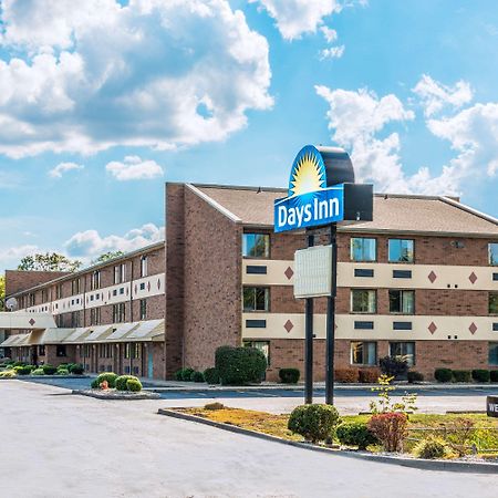 לואיוויל Days Inn By Wyndham Hurstbourne מראה חיצוני תמונה