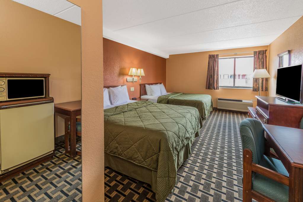 לואיוויל Days Inn By Wyndham Hurstbourne חדר תמונה